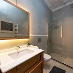 Casas Con Fresco - Stunning Spacious In Prime Location 4*
