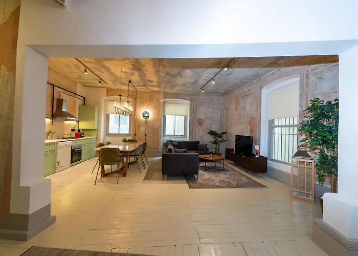 Aparthotel Casas Con Fresco - Stunning Spacious In Prime Location