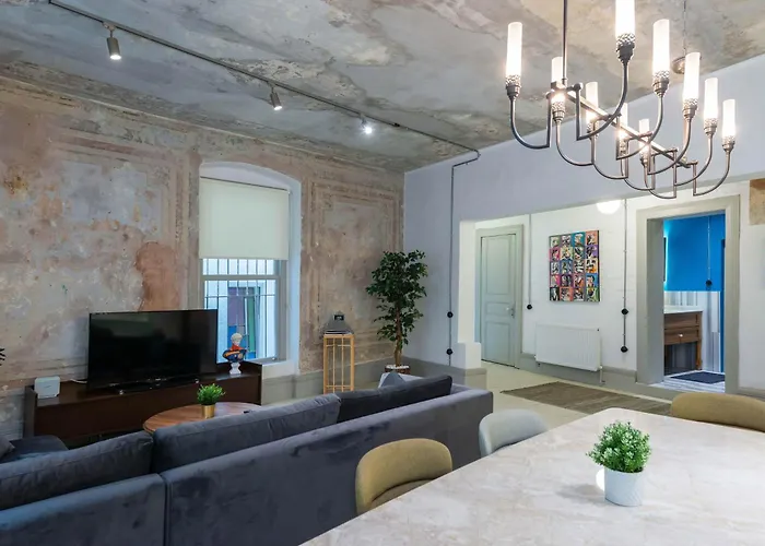 Casas Con Fresco - Stunning Spacious In Prime Location 4* Istanbul