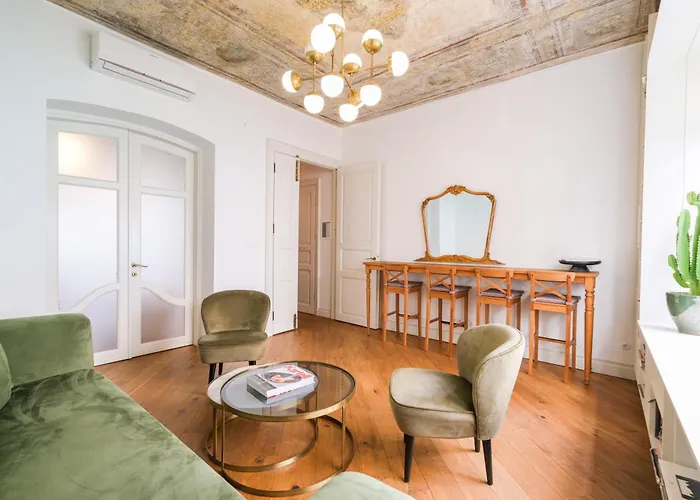 Casas Con Fresco - Stunning Spacious In Prime Location 4* Istanbul