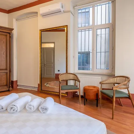 Aparthotel Casas Con Fresco - Stunning Spacious In Prime Location