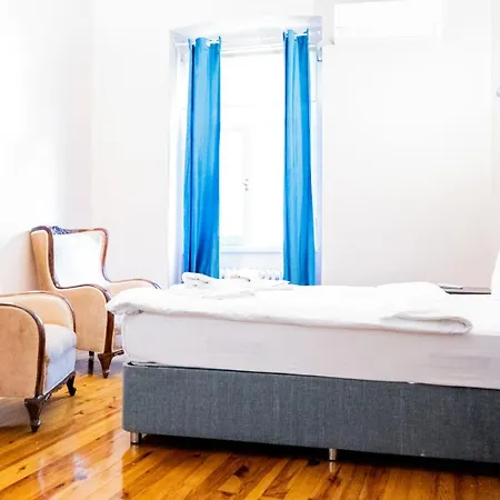 Hotel apartamentowy Casas Con Fresco - Stunning Spacious In Prime Location 4*