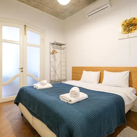 Hotel apartamentowy Casas Con Fresco - Stunning Spacious In Prime Location