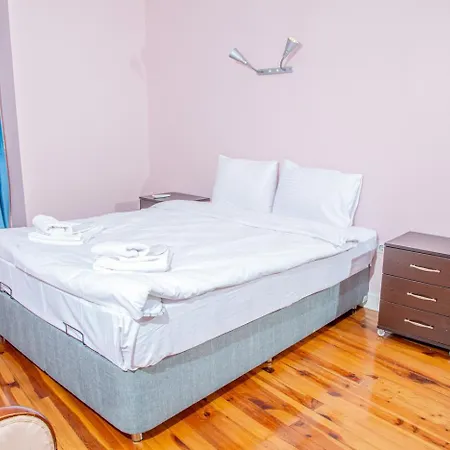Hotel apartamentowy Casas Con Fresco - Stunning Spacious In Prime Location