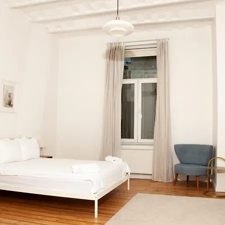 Casas Con Fresco - Stunning Spacious In Prime Location Stambuł